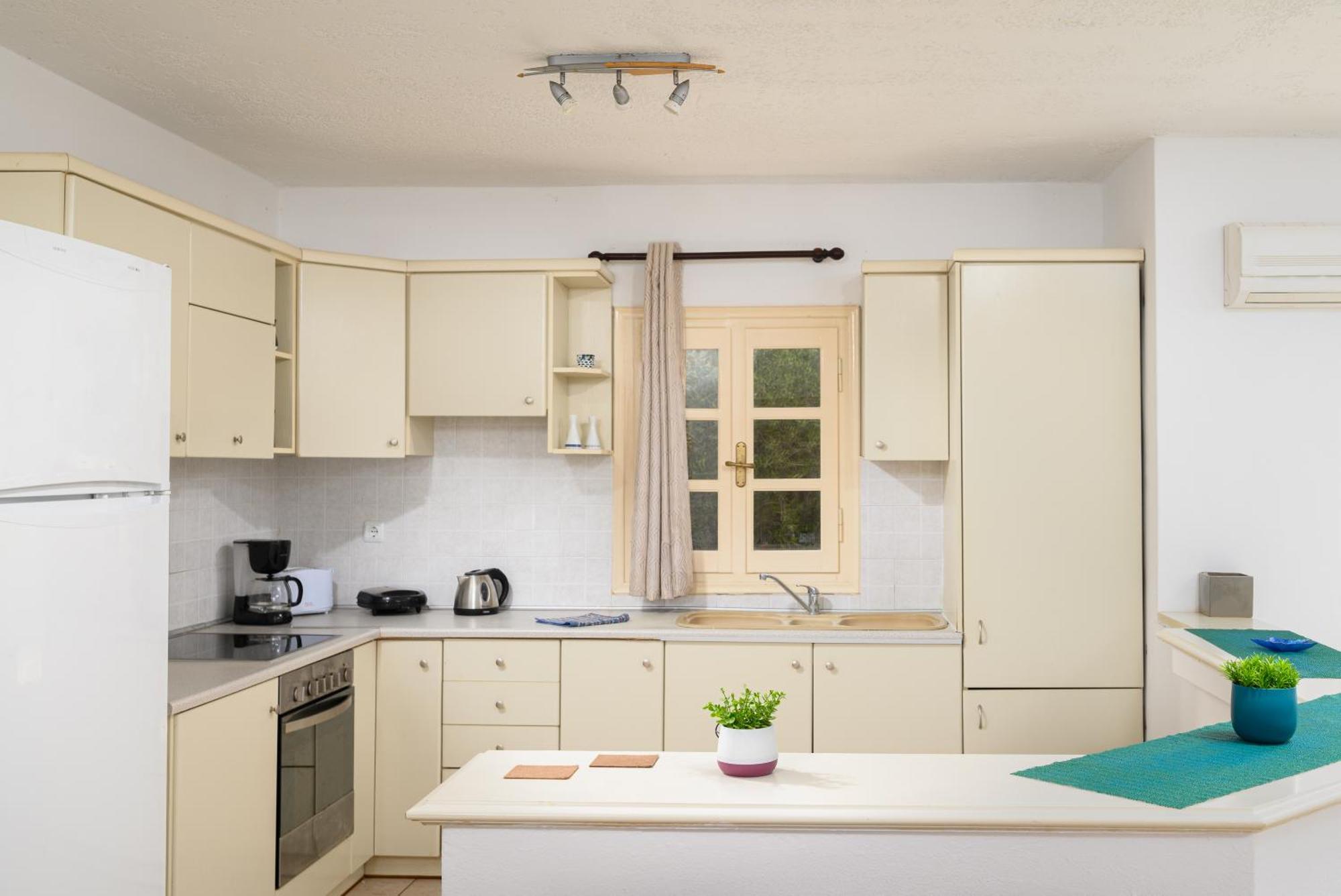 Renia'S Villas Херсониссос Экстерьер фото